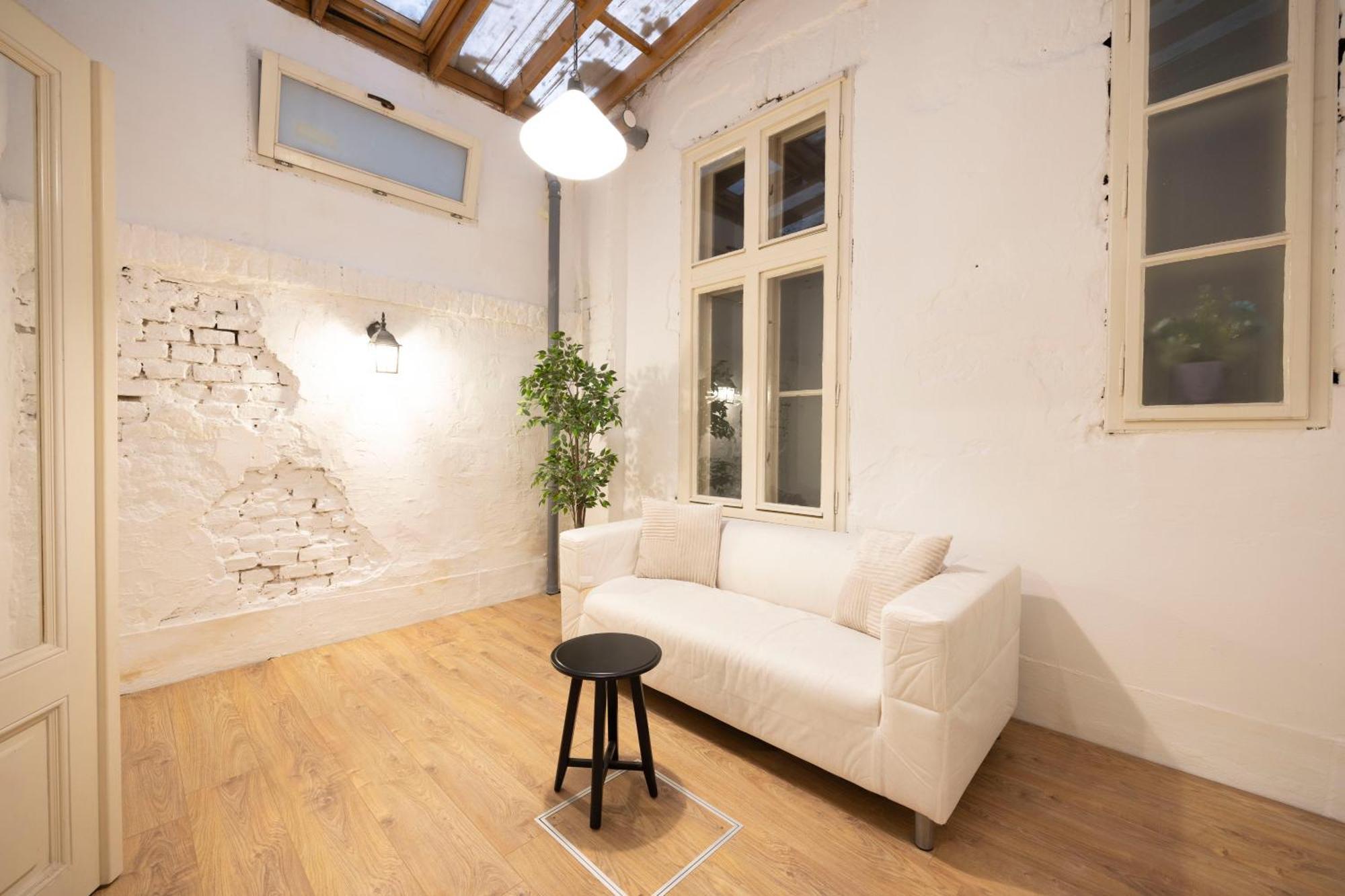 Cozy & Nostalgic Budapest Style Apartment In The Center Exterior foto