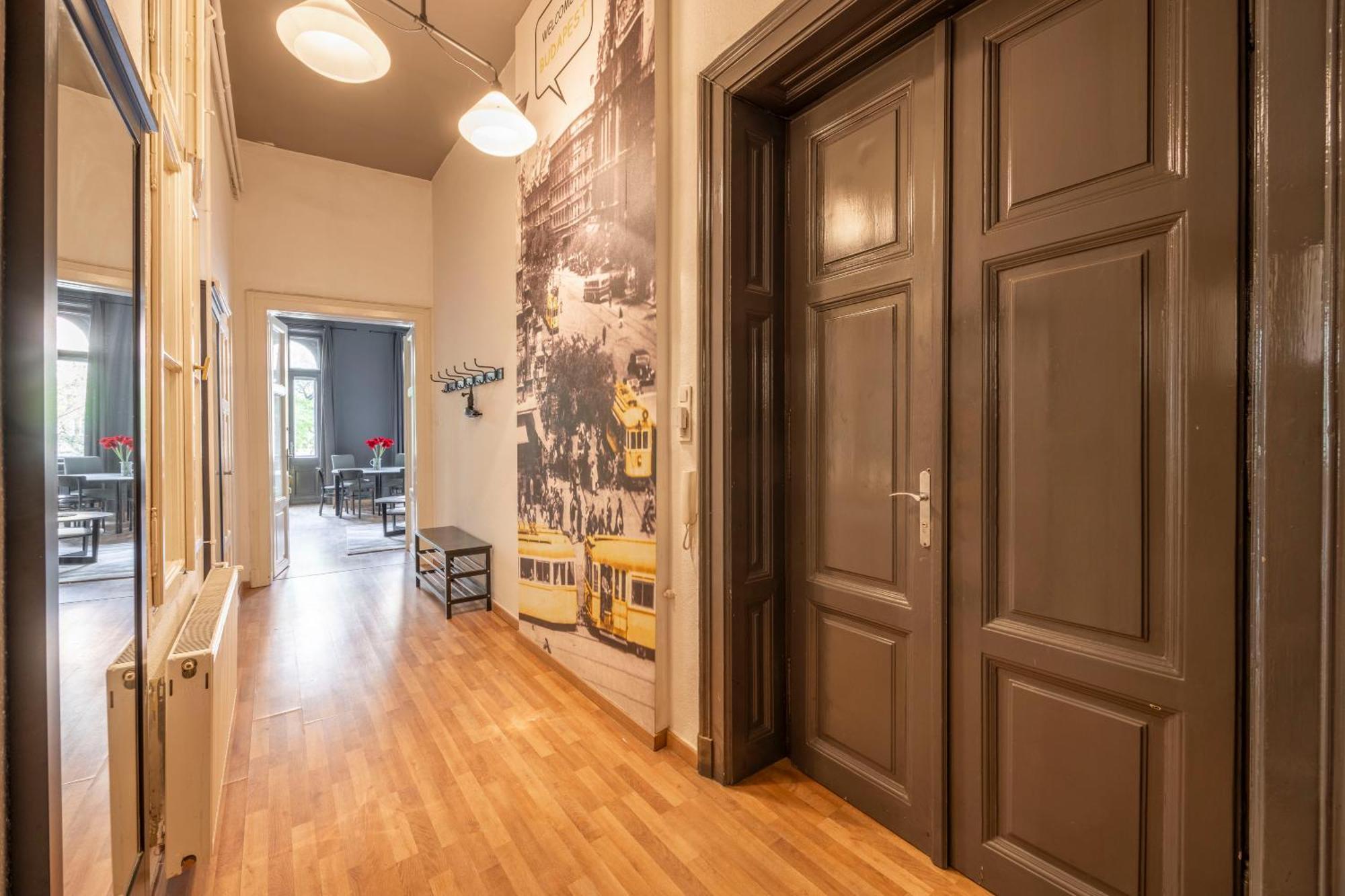 Cozy & Nostalgic Budapest Style Apartment In The Center Exterior foto